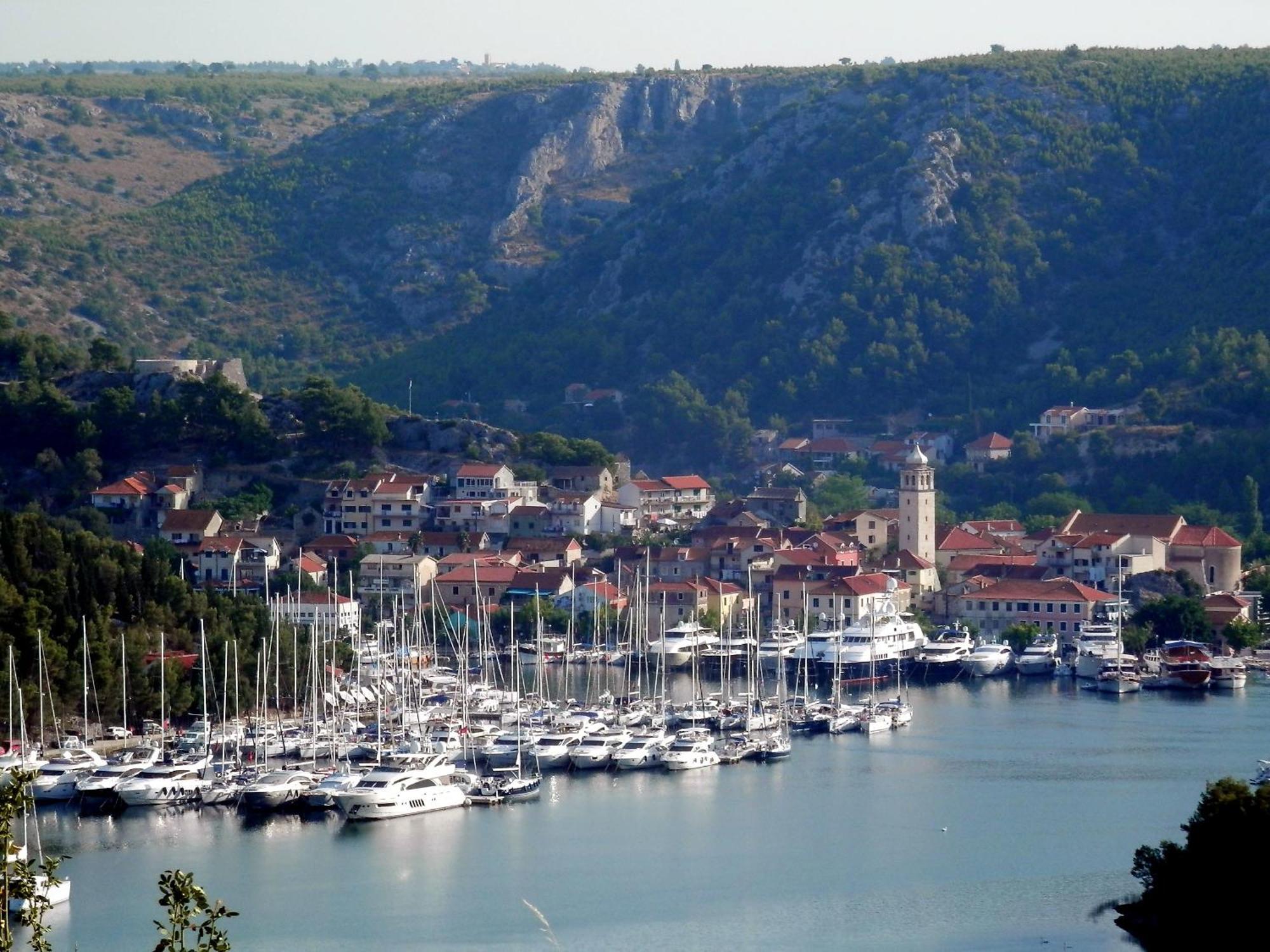 Gold Apartments Skradin Buitenkant foto